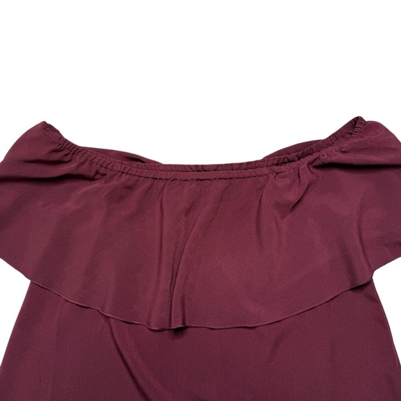 7 For All Mankind Women's Off-Shoulder Burgundy Top Sz XS NWT - Picture 2 of 7